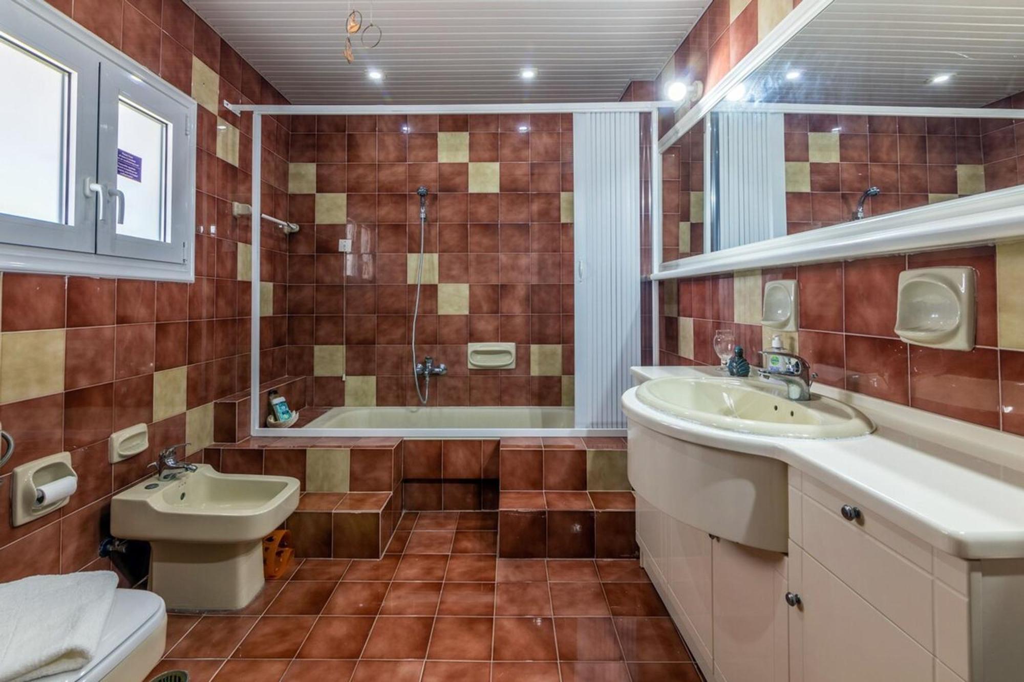 Amazing Villa Chrysanthi With Private Pool In Heraklion Epano Vathia Экстерьер фото
